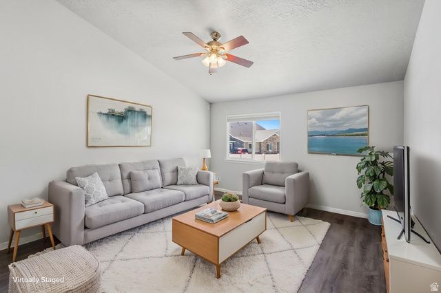 6992 W HUNTER VALLEY DR, West Valley City, UT 84128