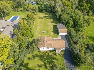 300 60th Street, Downers Grove, IL 60516