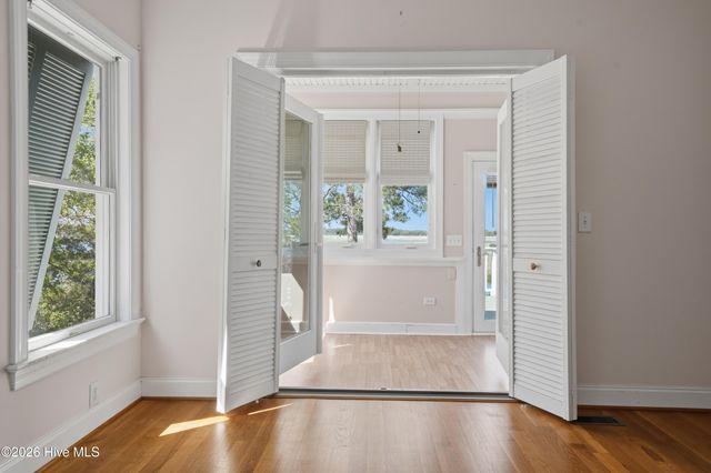 602 Mimosa Place, Oak Island, NC 28465