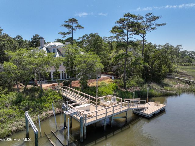 602 Mimosa Place, Oak Island, NC 28465