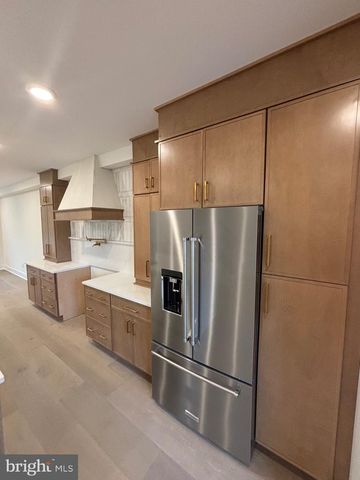 7519 WIGARD RESERVE, Philadelphia, PA 19128