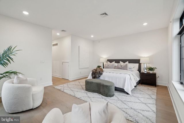 7519 WIGARD RESERVE, Philadelphia, PA 19128