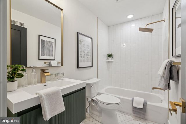 7519 WIGARD RESERVE, Philadelphia, PA 19128