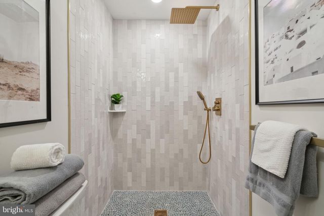 7519 WIGARD RESERVE, Philadelphia, PA 19128