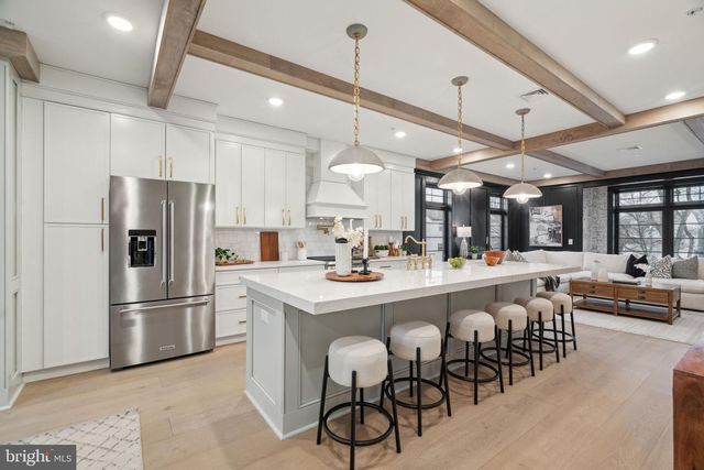 7519 WIGARD RESERVE, Philadelphia, PA 19128