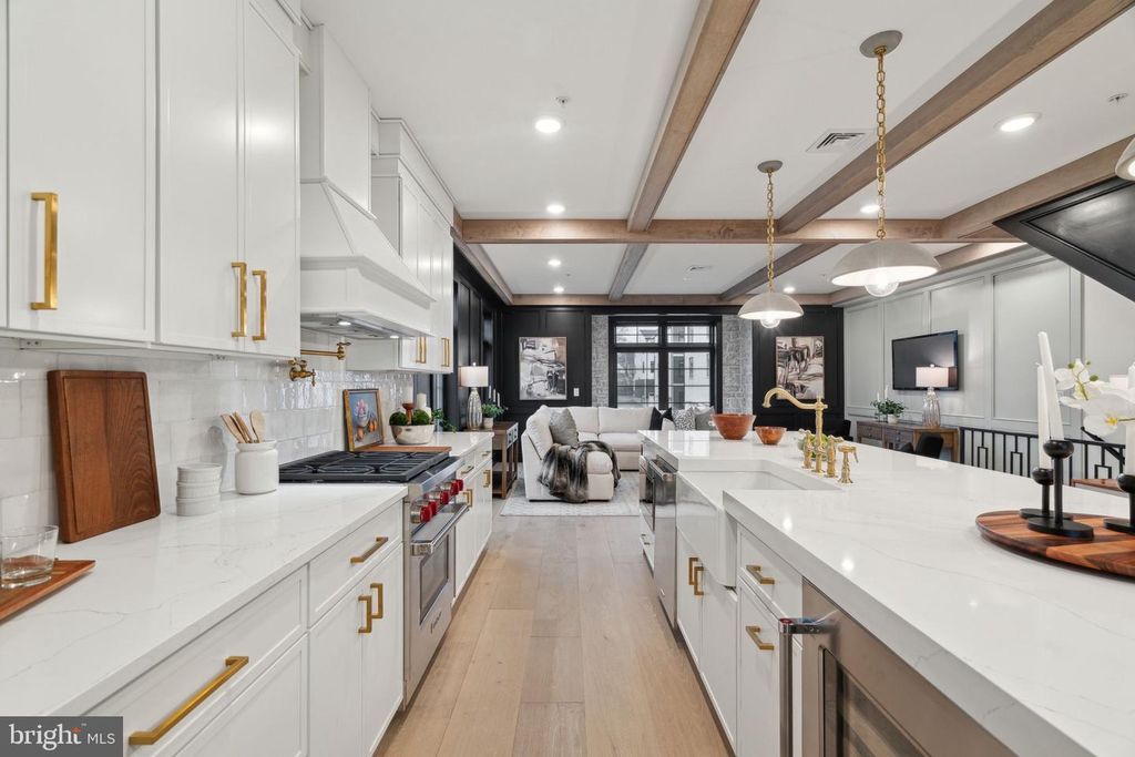 7519 WIGARD RESERVE, Philadelphia, PA 19128