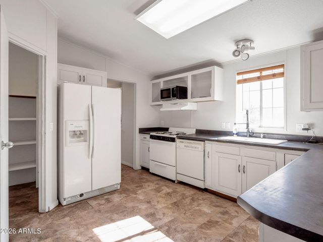 11535 E ENOLA Lane, Cornville, AZ 86325