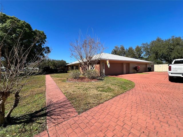 8605 CARACAS AVENUE S, Orlando, FL 32825