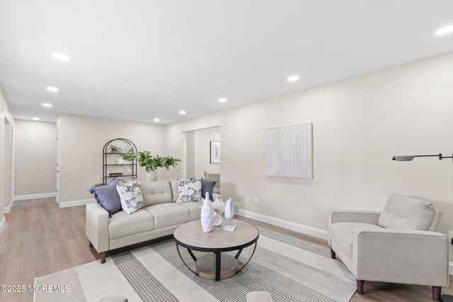 13 Pinehurst Drive, Little Egg Harbor, NJ 08087