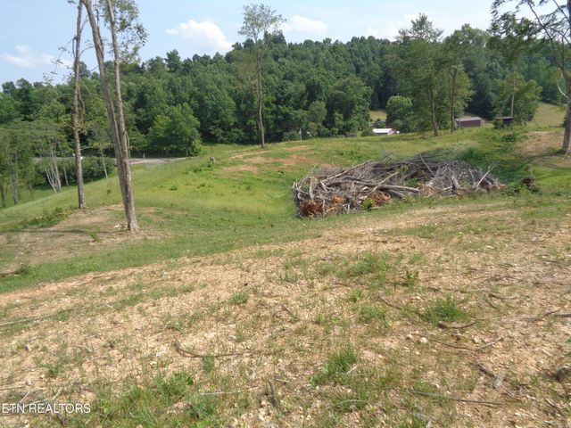 3877 HWY 66, Sneedville, TN 37869