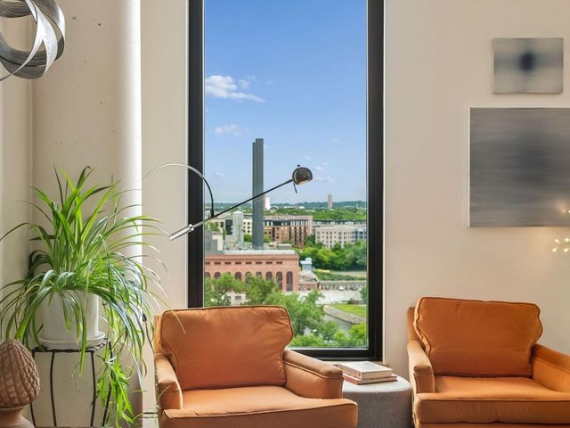 1240 S 2nd Street 828, Minneapolis, MN 55415