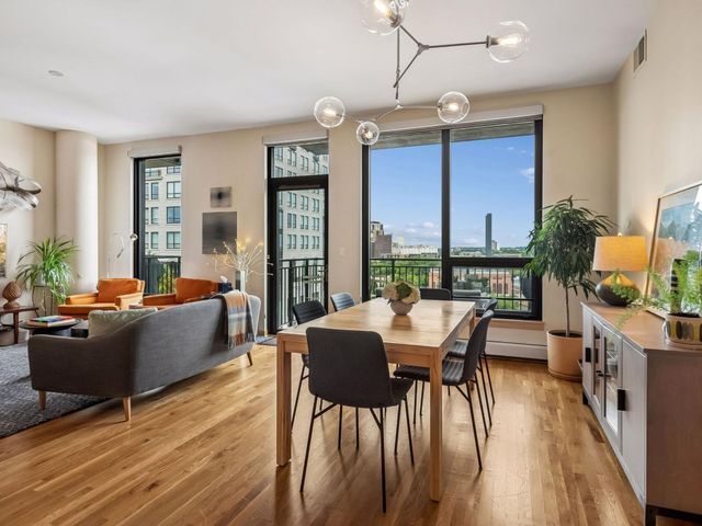 1240 S 2nd Street 828, Minneapolis, MN 55415