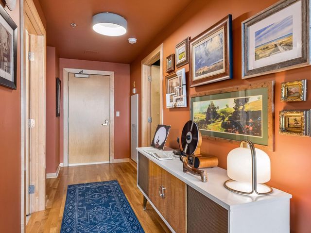 1240 S 2nd Street 828, Minneapolis, MN 55415