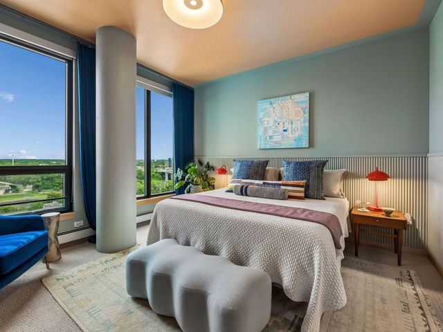1240 S 2nd Street 828, Minneapolis, MN 55415