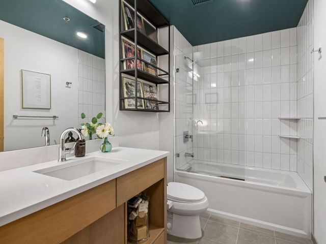 1240 S 2nd Street 828, Minneapolis, MN 55415