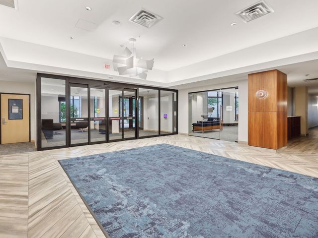 1240 S 2nd Street 828, Minneapolis, MN 55415