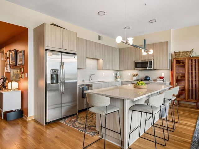 1240 S 2nd Street 828, Minneapolis, MN 55415