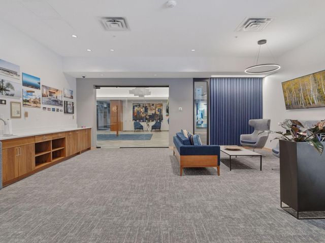 1240 S 2nd Street 828, Minneapolis, MN 55415