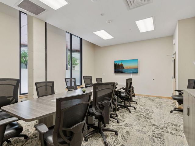 1240 S 2nd Street 828, Minneapolis, MN 55415