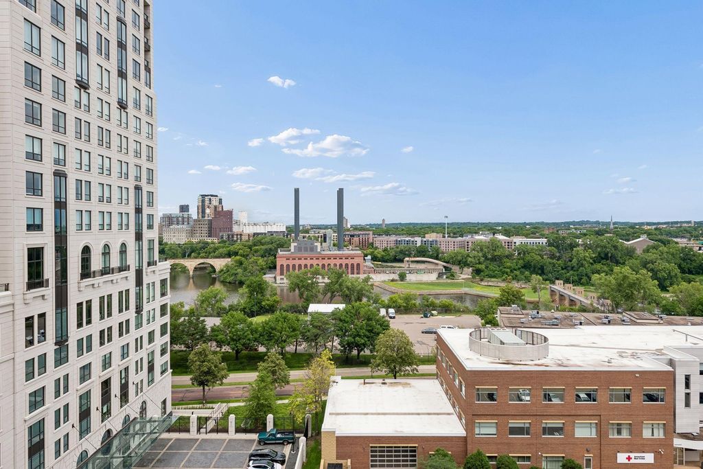 1240 S 2nd Street 828, Minneapolis, MN 55415 — photo 2