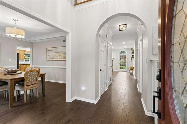 3069 Hillside Trail NE, Marietta, GA 30066