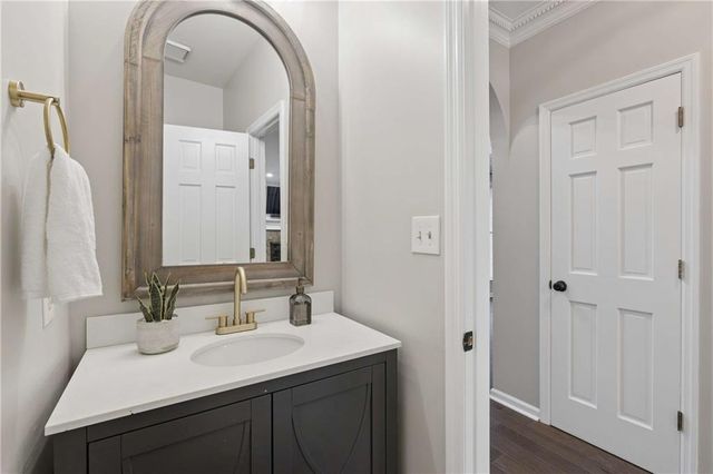 3069 Hillside Trail NE, Marietta, GA 30066
