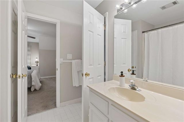 3069 Hillside Trail NE, Marietta, GA 30066