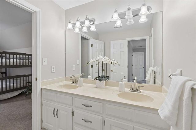3069 Hillside Trail NE, Marietta, GA 30066
