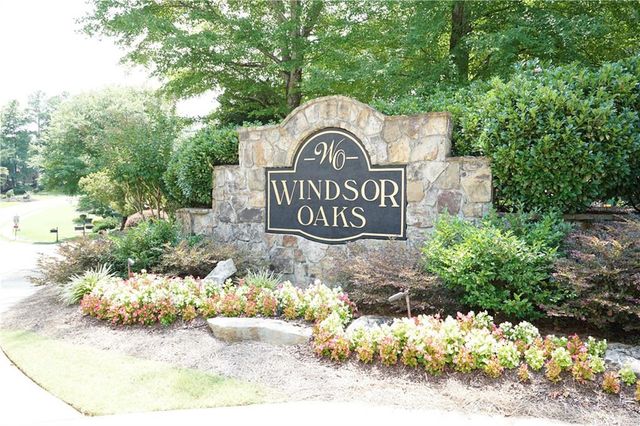 3069 Hillside Trail NE, Marietta, GA 30066