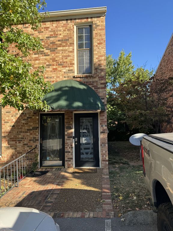 117 Matthew Ln, Nashville, TN 37215