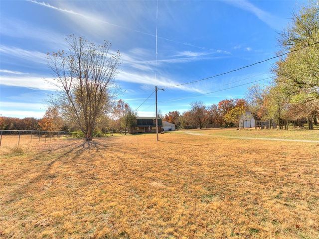 12694 Green Oak Drive, Choctaw, OK 73020