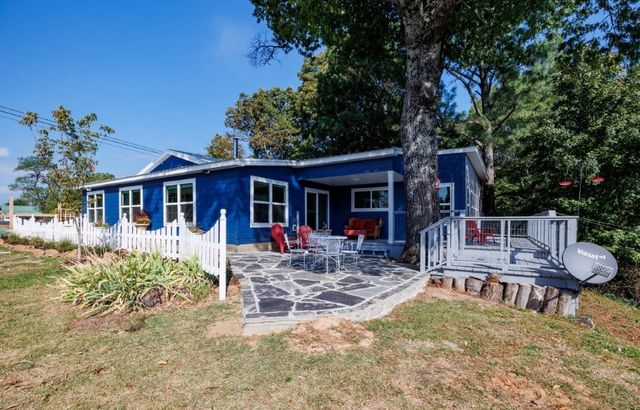 21588 S Highway 71, Winslow, AR 72959