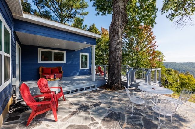 21588 S Highway 71, Winslow, AR 72959