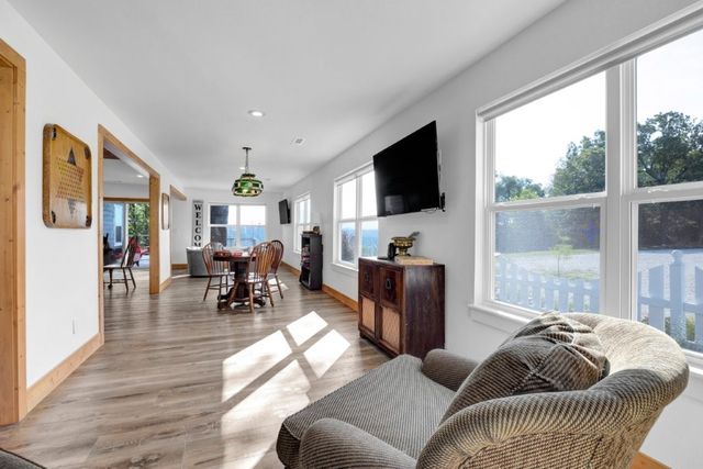 21588 S Highway 71, Winslow, AR 72959