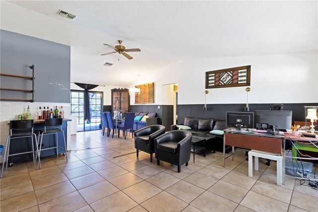 397 Warren Street, Sebastian, FL 32958