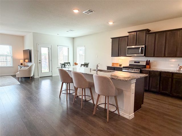 929 Philadelphia Street, Fate, TX 75189