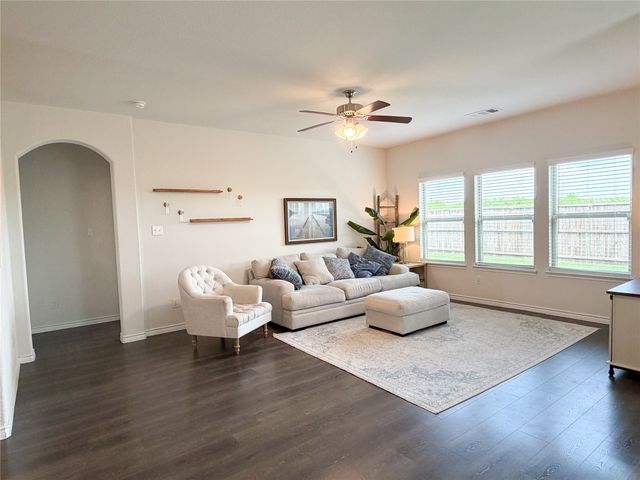 929 Philadelphia Street, Fate, TX 75189