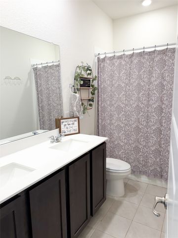 929 Philadelphia Street, Fate, TX 75189