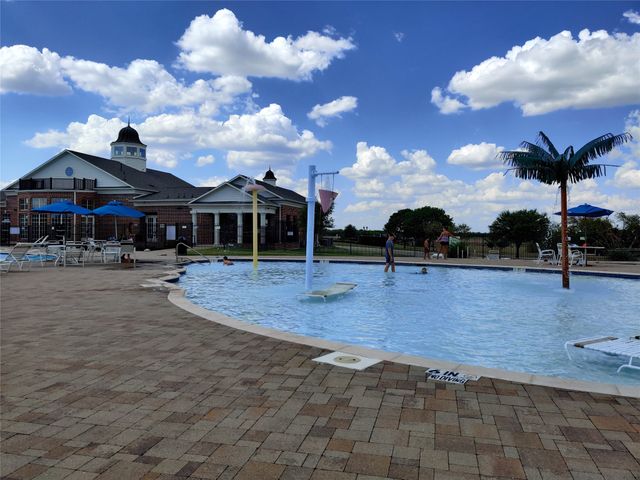 929 Philadelphia Street, Fate, TX 75189