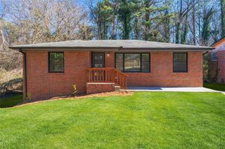 801 N Evelyn NW Place, Atlanta, GA 30318