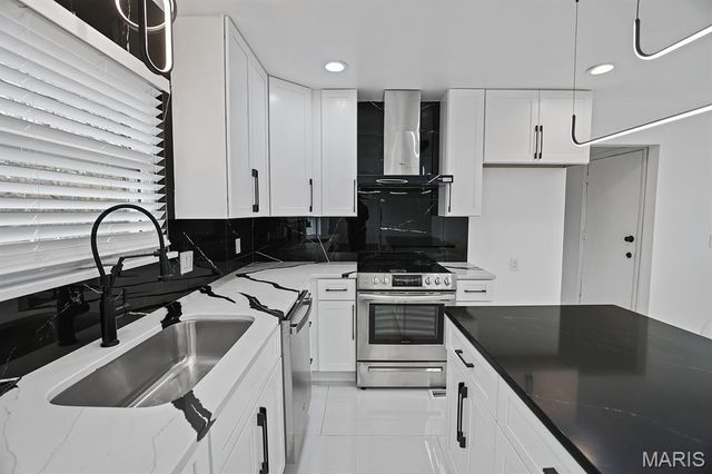 11875 Old Halls Ferry Road, Black Jack, MO 63033