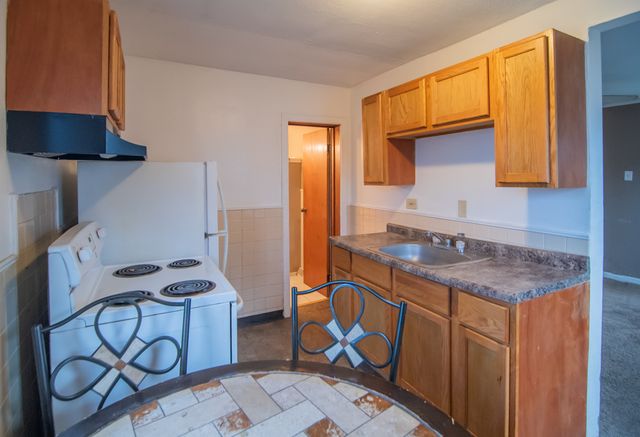 603 Greenbay Avenue, Calumet City, IL 60409