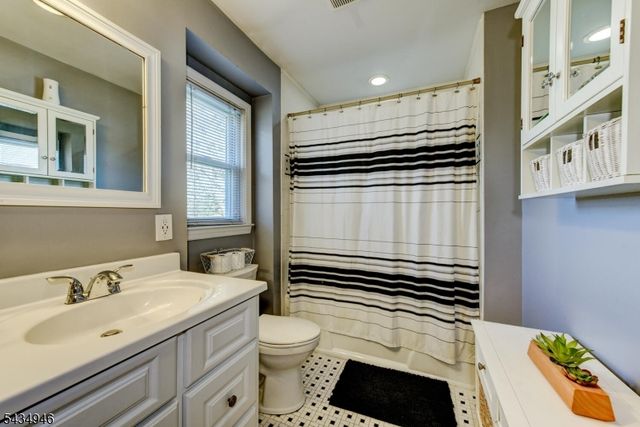 539 Lyme Rock Rd, Bridgewater Twp., NJ 08807
