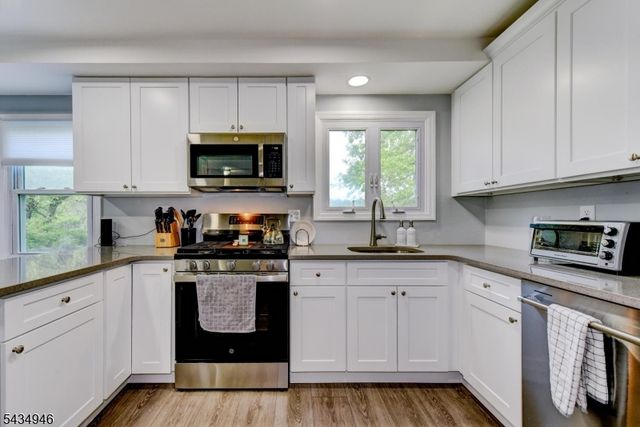 539 Lyme Rock Rd, Bridgewater Twp., NJ 08807