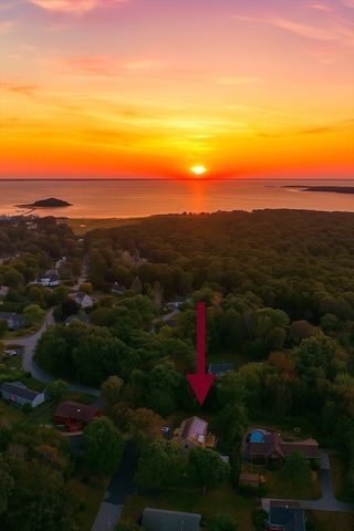 6 Gary Dr, Mattapoisett, MA 02739