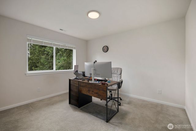 21318 130th Avenue SE, Kent, WA 98031
