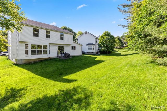 16987 Hickory Forest Lane, Wildwood, MO 63011