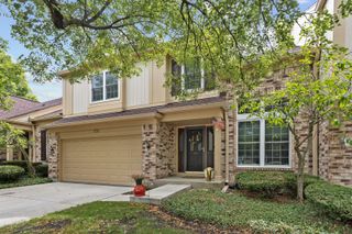 130 Chambord Court, Bloomingdale, IL 60108