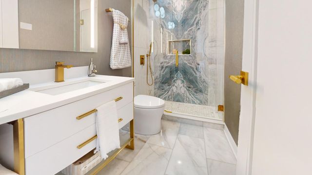 336 W Wellington Avenue 1104, Chicago, IL 60657