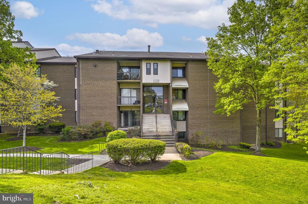 Image 20 of property listing at 11220 CHERRY HILL RD #254, Beltsville, MD 20705